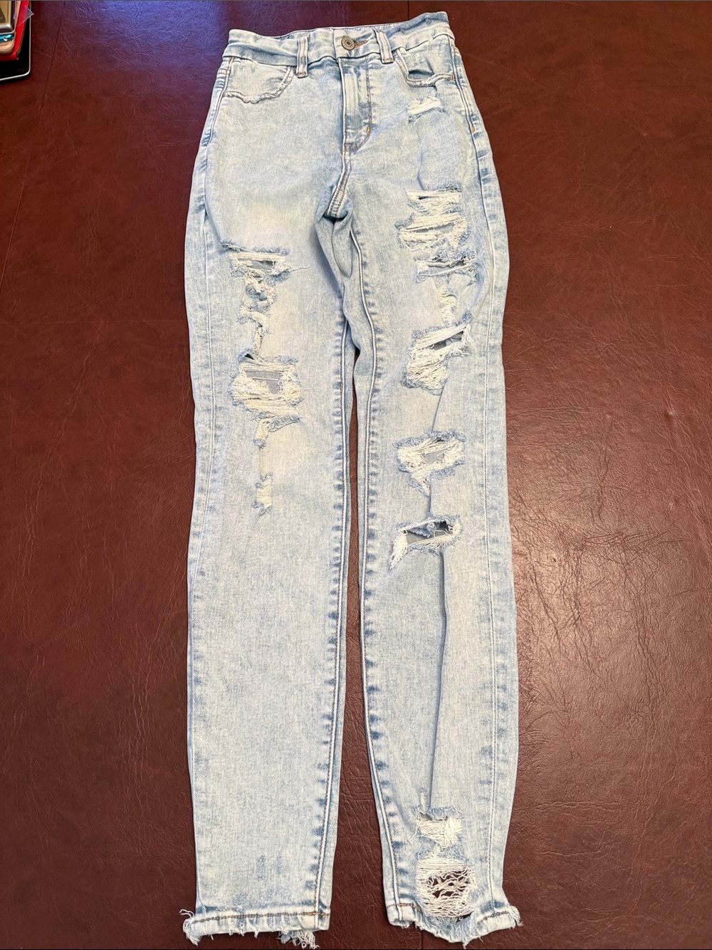 American Eagle Outfitters Light Blue Distressed Skinny Jeans